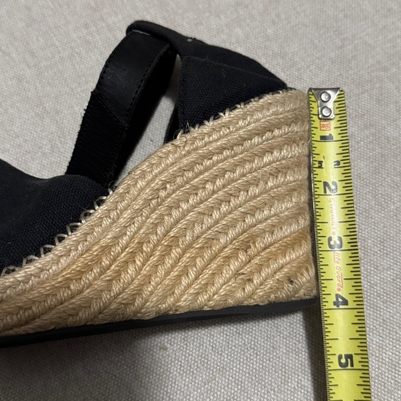 TOMS Wedge Espadrille Sandals-8-Black-Velcro Ankle Strap-Peep Toe-Cloth Uppers - Picture 11 of 16